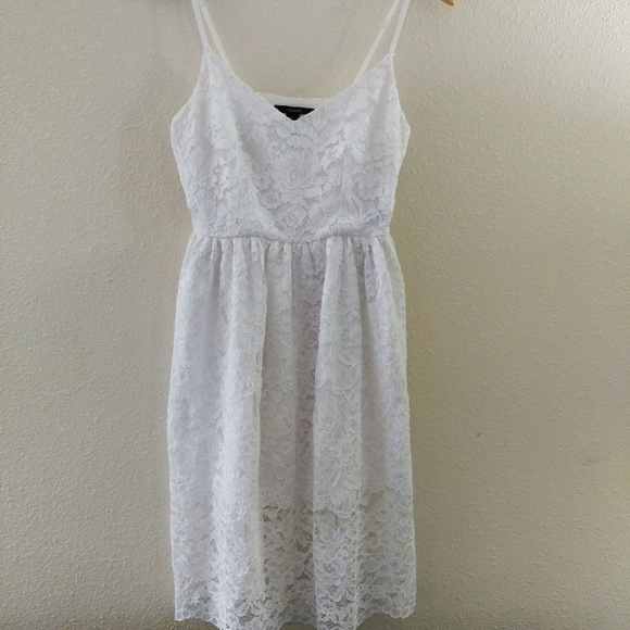 Forever 21 Dresses & Skirts - Forever 21 white cami dress